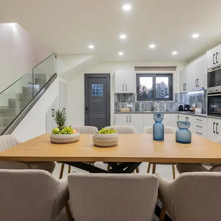 Petra Natura Villa *