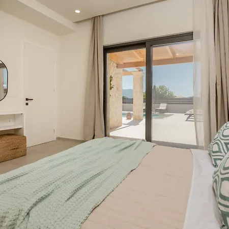 Petra Natura Agrilia (Zakynthos)